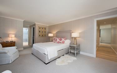 32-Las-Brisas-Way-Naples-FL-print-007-9-MasterBed-4096x2734-300dpi