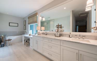 414-Palm-Court-Naples-FL-34108-large-018-8-MasterBathView2-1499x1000-72dpi