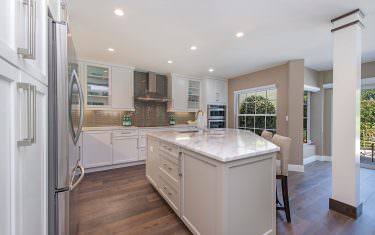 830-Rue-De-Ville-Naples-FL-print-008-Kitchen-View-2-4200x2805-300dpi