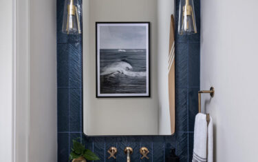 990-Scott-Dr-Loft Bath 1